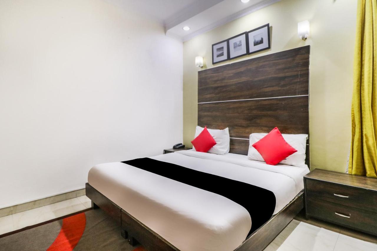 Capital O Hotel Bms Near Appu Ghar Gurgaon Dış mekan fotoğraf